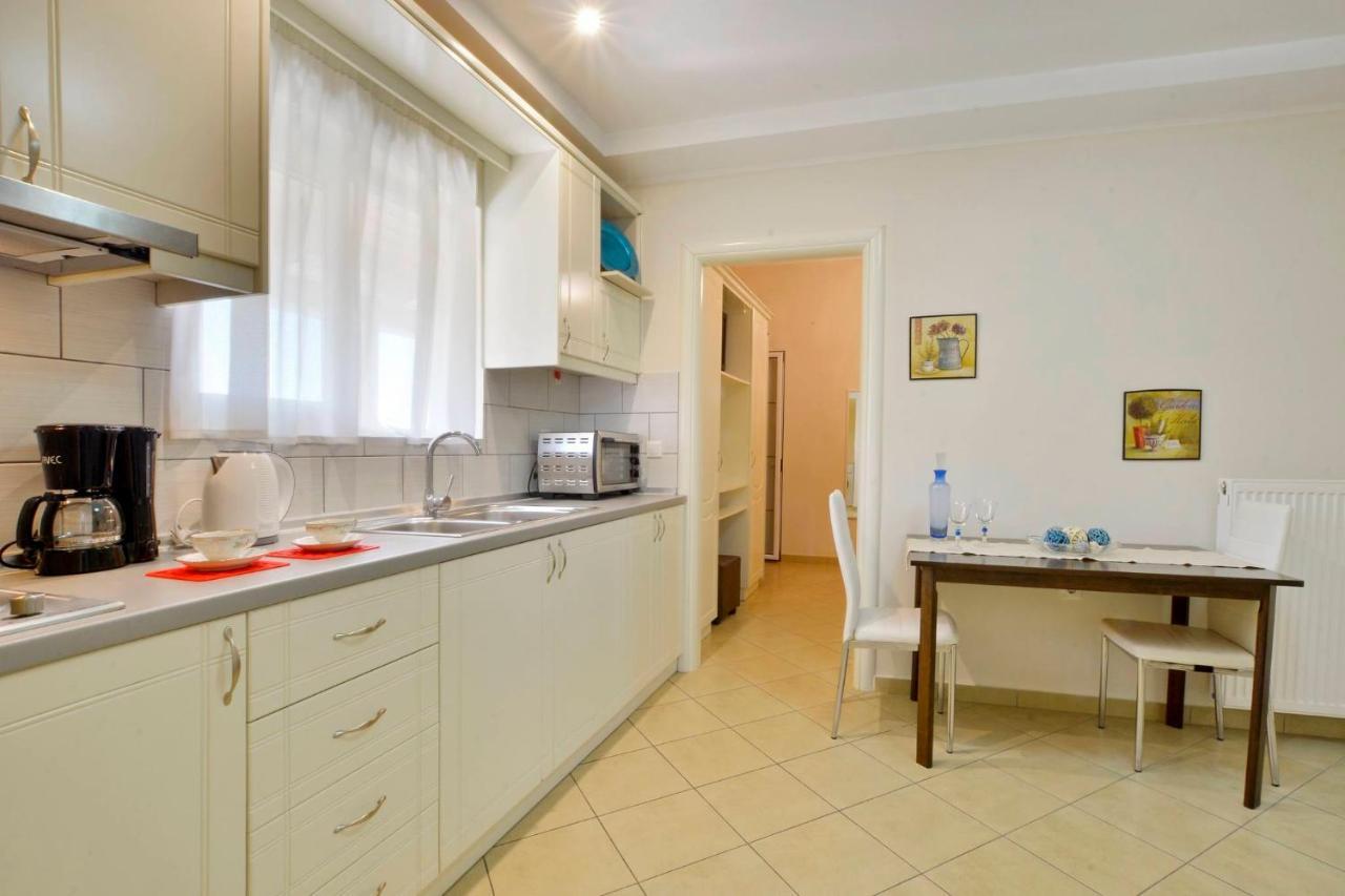 Alex Apartment Suites Βιρός Εξωτερικό φωτογραφία